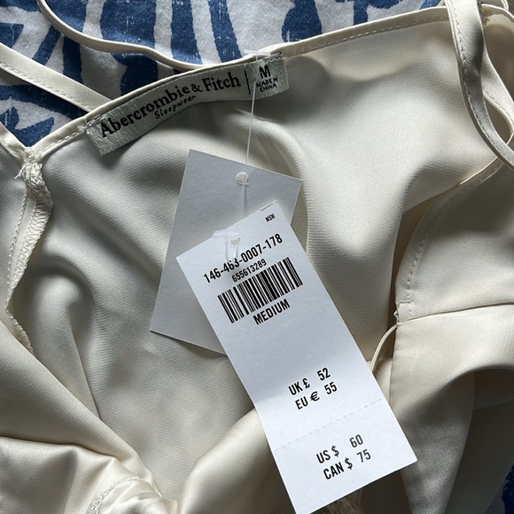 Abercrombie & Fitch Cream Lace Slip Dress - Picture 2 of 4